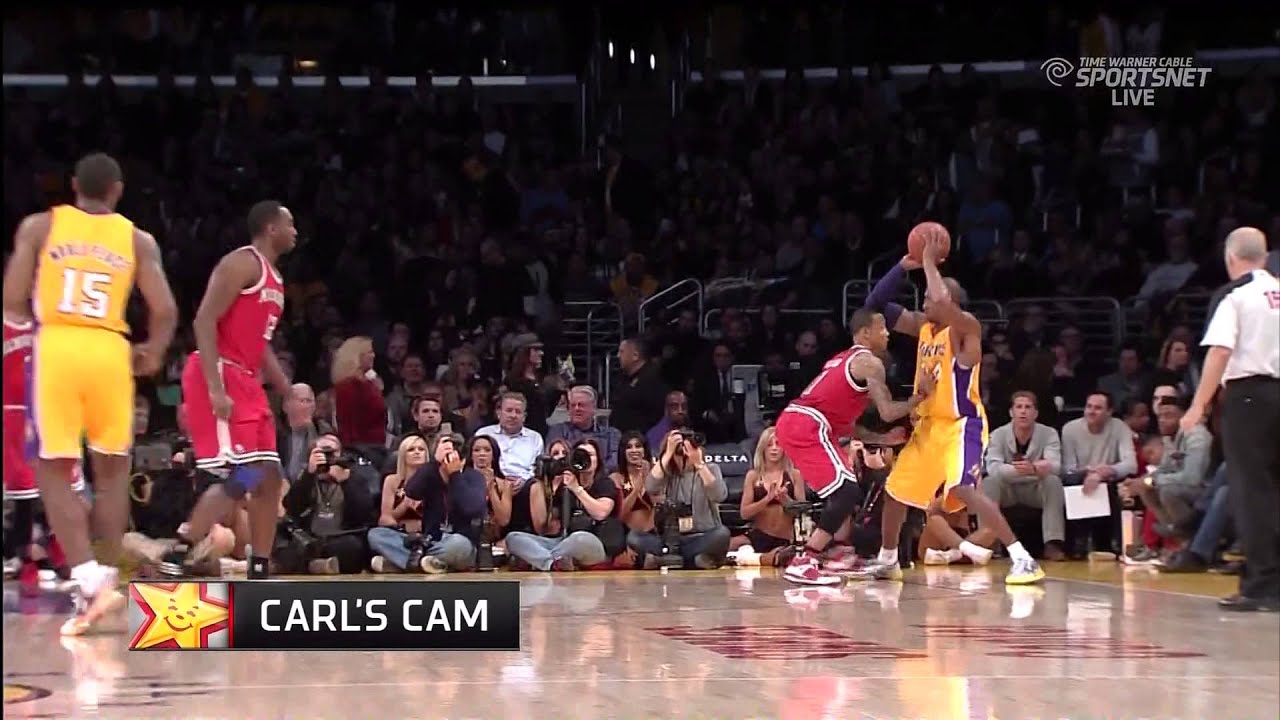 kobe bryant flat feet