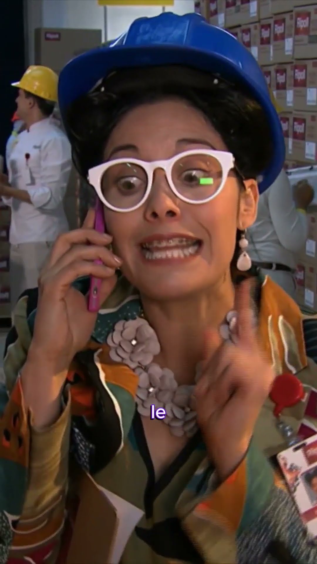 Todos tenemos una hermana que no sabe hacer nada ? #hastaelfindelmundo #tlnovelas