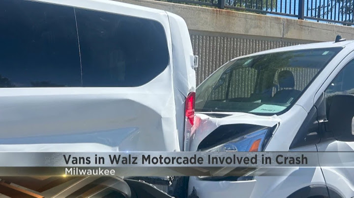 Vans in Walz motorcade crash on way to campaign stop in Milwaukee