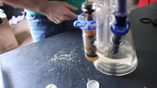 Smoking Garbage Weed & Space Weed From Alien Planet