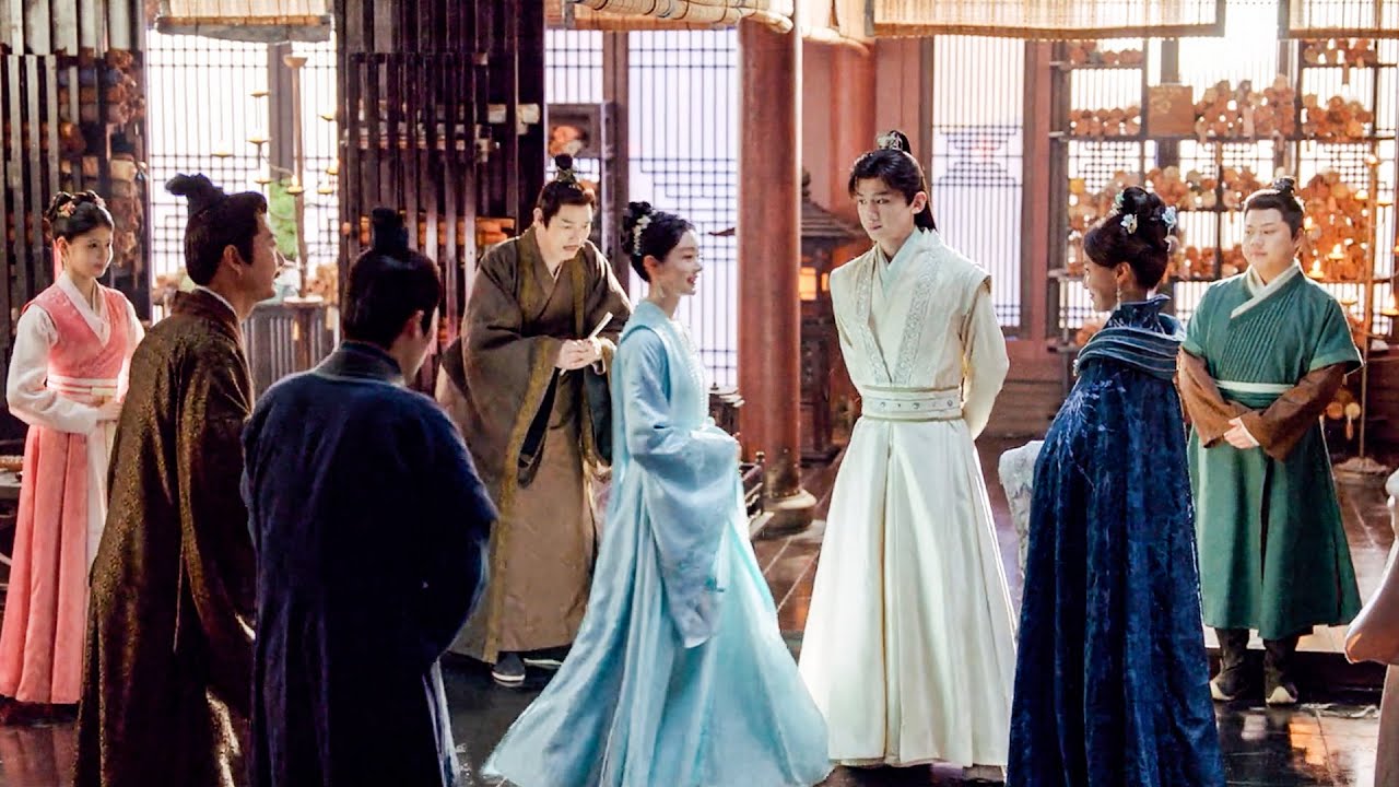 Золушка, которую презирает старый слуга, на самом деле жена властного молодого хозяина