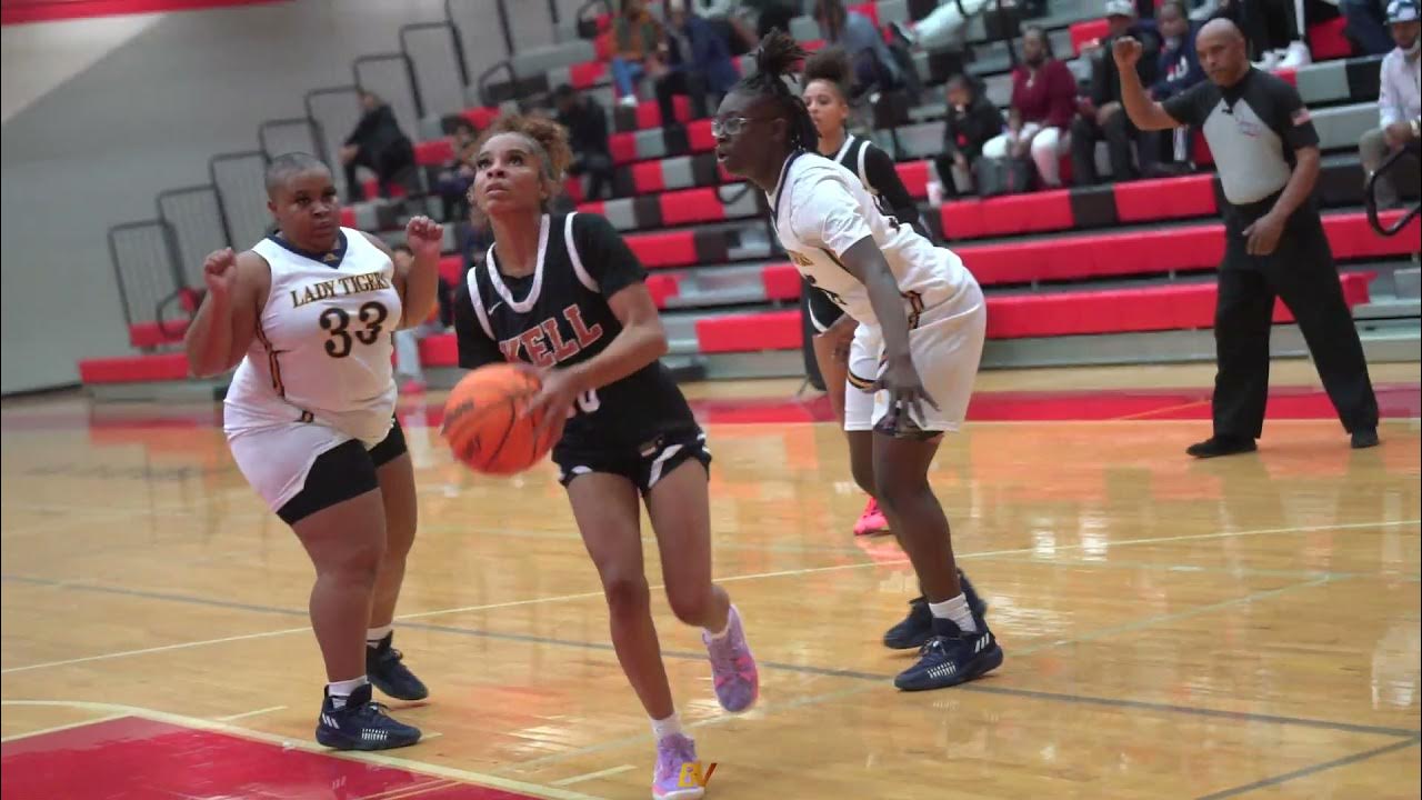 Scoot Henderson, sister Crystal have jerseys retired at Kell High