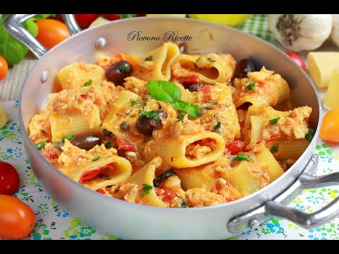 Mezzi paccheri con pesce bianco e pomodorini: perfetti per un pasto leggero e dal gusto esplosivo!