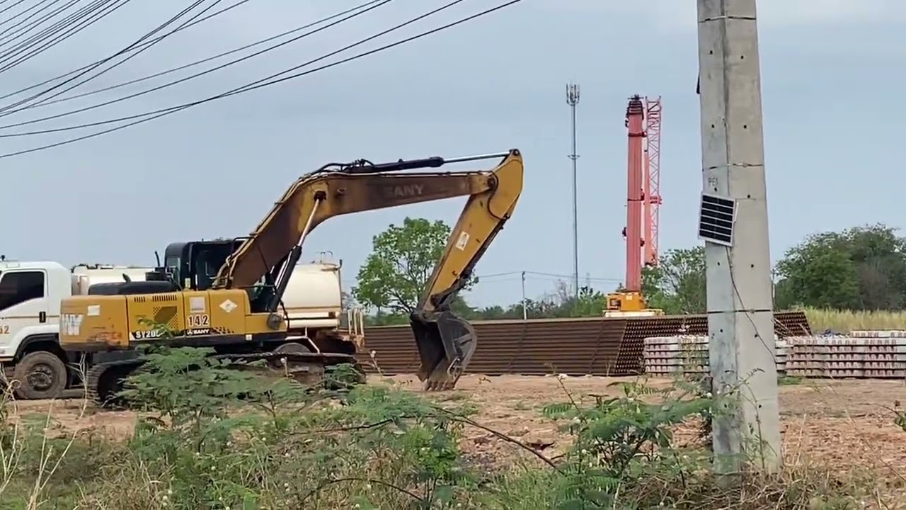 งานก่อสร้างทางรถไฟ ช่วงสะพานมิตรภาพไทย-ลาง ๒ มุกดาหาร