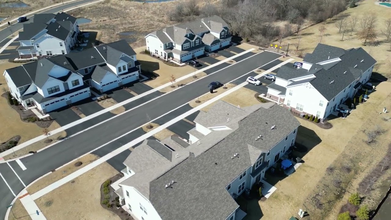 16515 S Brook Lane, Lockport, IL 60441