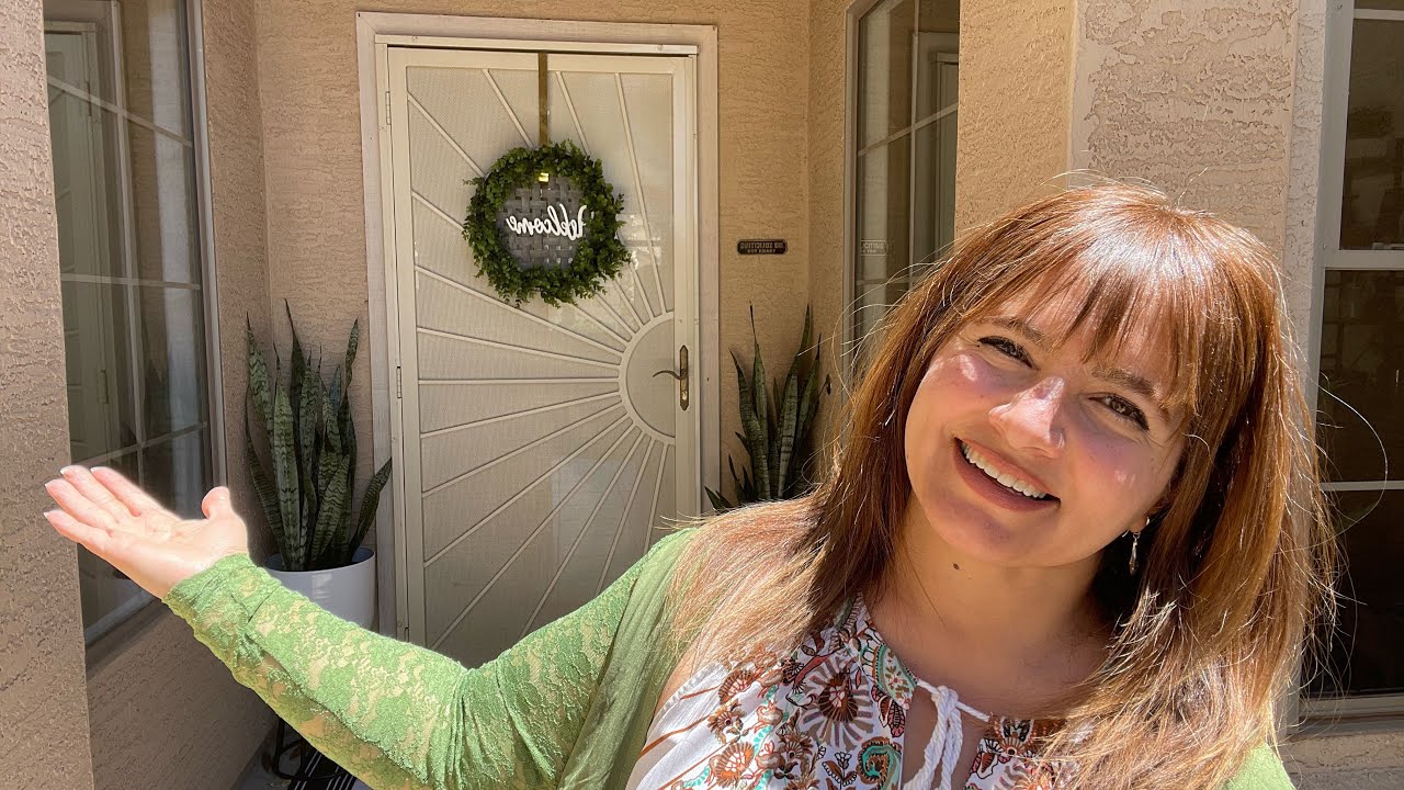 جولة في حديقة المنزل الأمامية … Front Porch Makeover