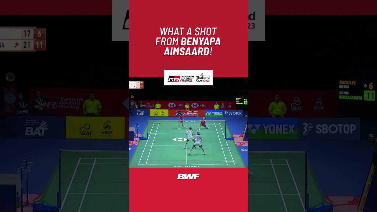 What a shot from Benyapa Aimsaard! #shorts #badminton #BWF