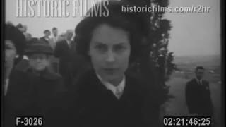 AL JOLSON MEMORIAL UNVEILED - 1951 Wealth