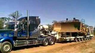 Jon Kelly Truck Driven By Megatrucker Dave Hha Big Load Cat D11N Onto Big Truck