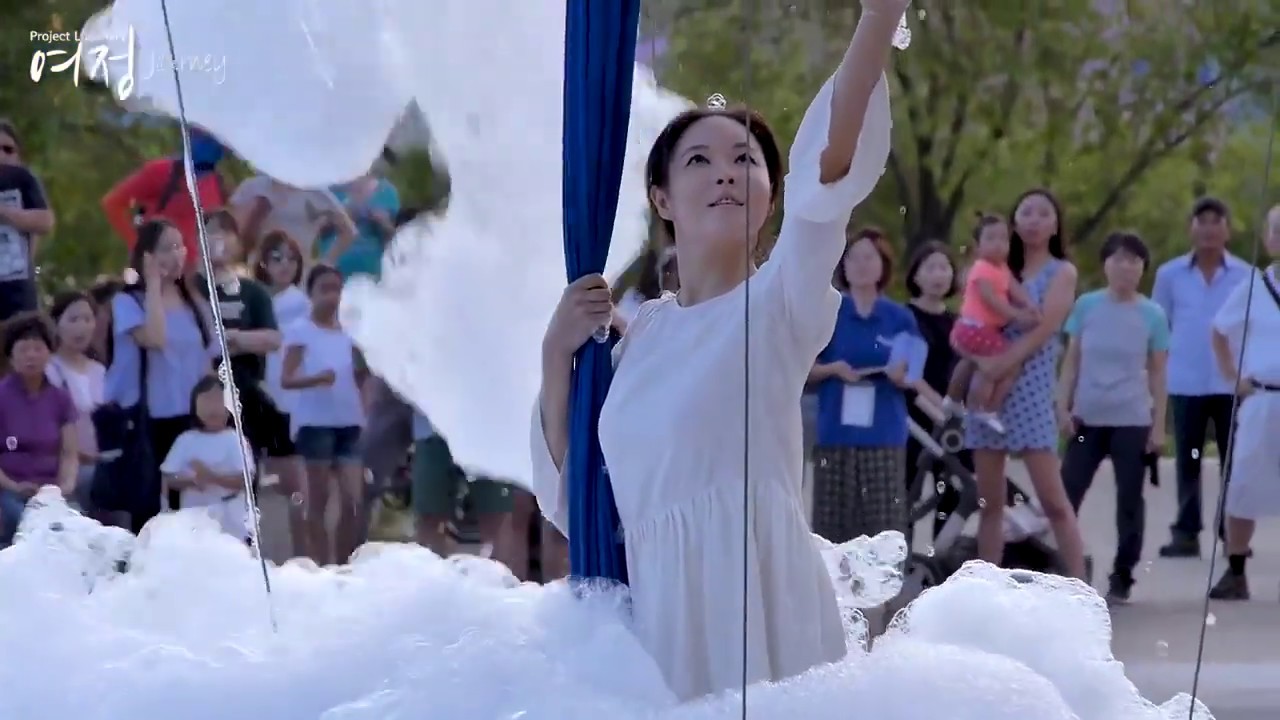 Aerial Arts Performance _Journey by Project Luminary