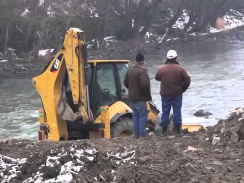 რატომ ანგრევენ ბორჯომში ცენტრალურ გზაზე არსებულ თაღოვან ღვარსაშვებს