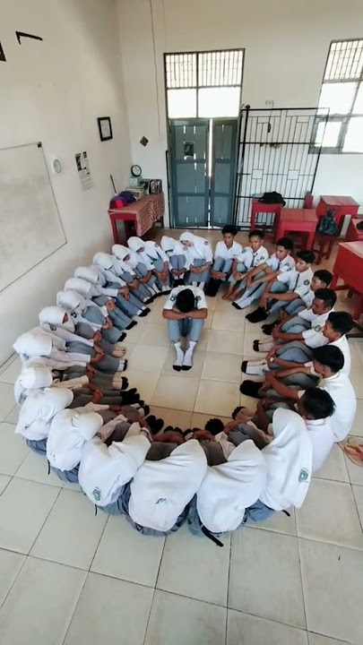 5 bulan lagi guys🥺 #masasekolah #lulus #sekolah (source.@xlksal)