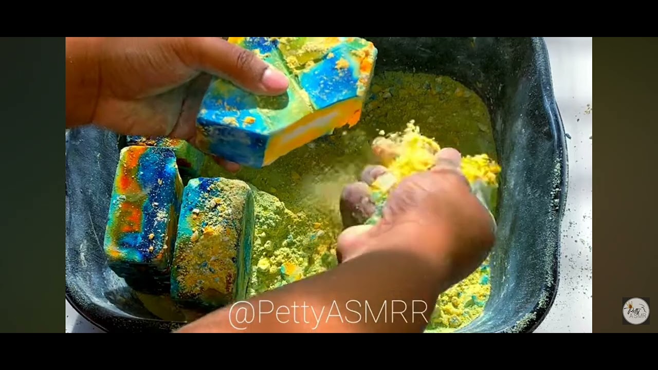 Outdoor colour show @PettyASMRR - YouTube
