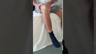 Sitting knee meniscus tear locked release exercise