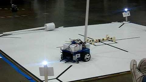 2010 IEEE Region 5 Robotics Competition- Round 4    [Team: University of New Orleans]