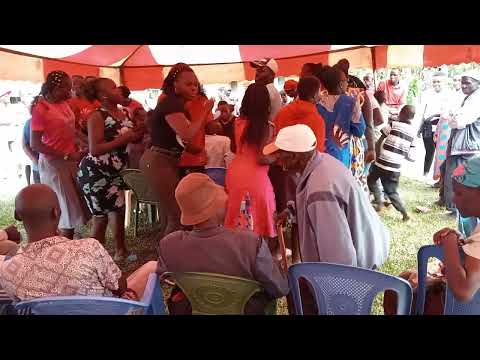 MUTIVO Aka ICHITA NI MOTO