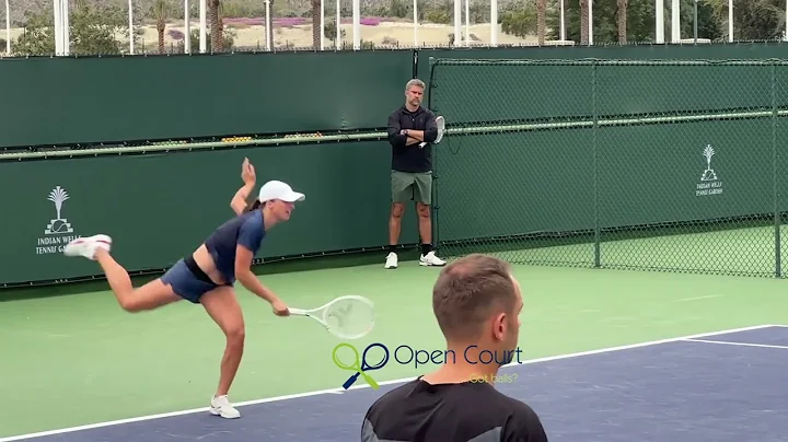 Indian Wells practice: Caroline Garcia and Iga Swiatek