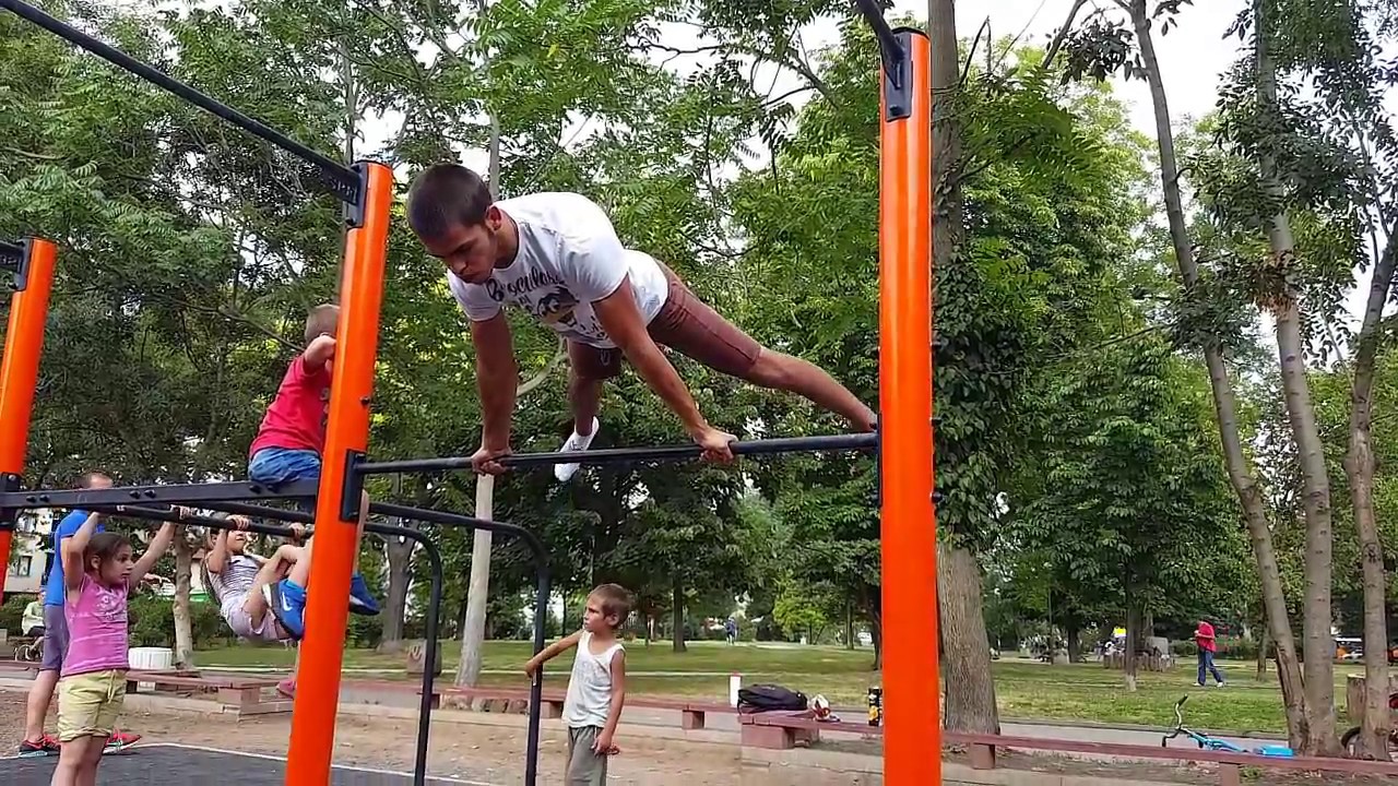 street workout - Nedko Nedkov 2016 camera iphone 8 plus apk