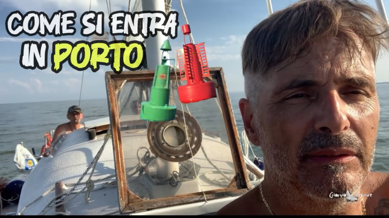 ⁣Come Entrare in Porto: Guida alle Boe di Segnalazione!????