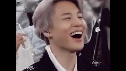 Jimin Crying seeing armys singing along to inner child🥺🥺He