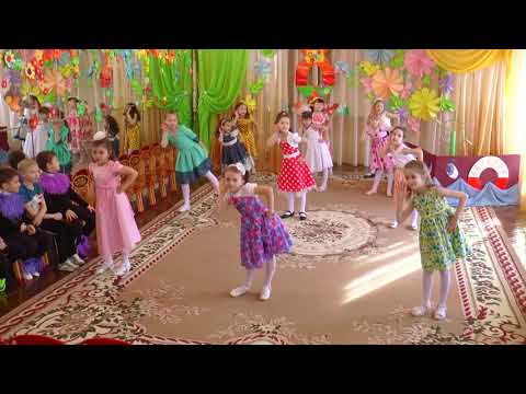 Танец девочек Модница