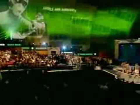 Avenged Sevenfold Wins 'Best New Artist' at the 2006 VMAs