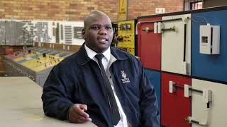Meet a Mechanical Engineer, Dr Boitumelo RamatsetseNSTFSouth32 Award WinnerCareer Talk(Shortened)