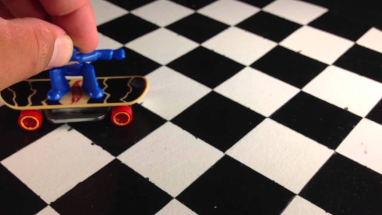Hot Wheels Skate Punk New For 2013 Q Case 60 Second Review!!! YouTube