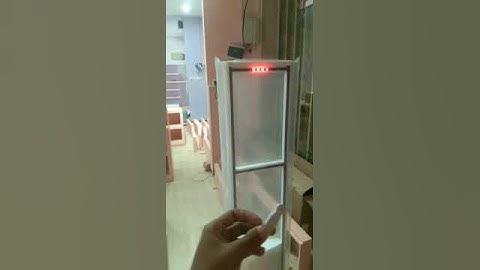 DELIWAFA STORE AT SIDOARJO : testing Our 2 units Master EAS anti-theft system AM 58 KHZ ES 0018