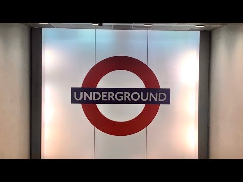 Видео: Туннель с ароматом джина на вокзале Кингс Кросс в Лондоне