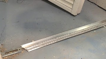 How to install a carpet transition strip in a closet doorway carpettoolz.com