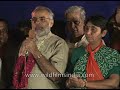 Narendra modi gives a speech in gujarati next to maya kodnani