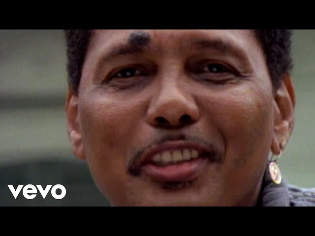 Aaron Neville - Everybody Plays The Fool (Alternate Version) (Official Music Video)