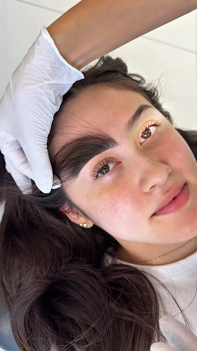 Best Eyebrow Products and Techniques for Every Face Shape