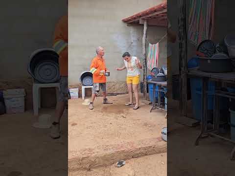 atrás deu pra quer #humor #shortvideo #comedia