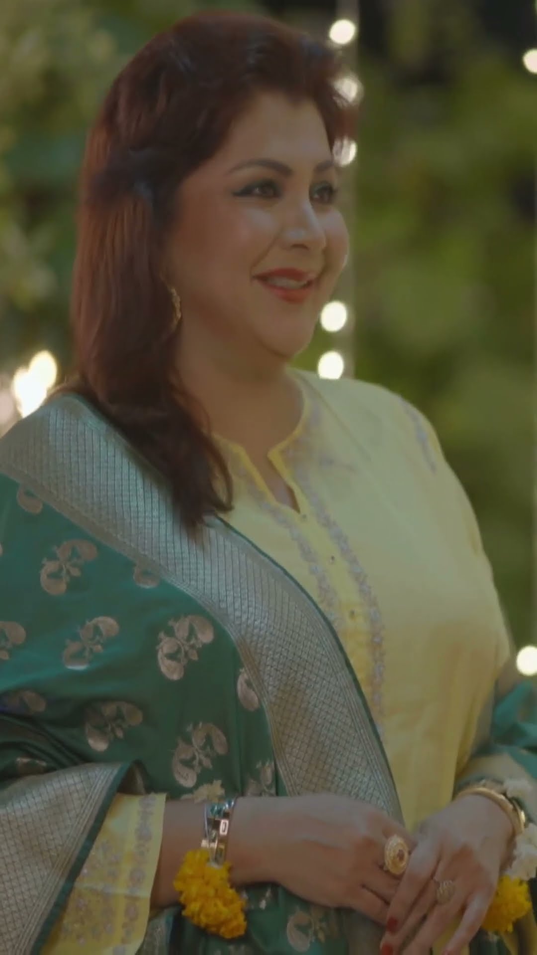 Mujhe Bewaqoof Samajhti Ho... #AapaShameem #zohatauqeer #shorts