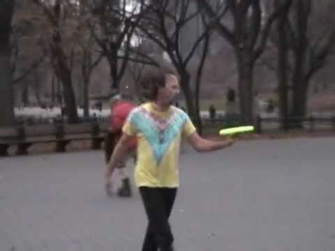 freestyle-frisbee-central-park-nyc-2002-(100-degrees-below-zero)