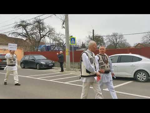 Monitorul de Făgăraș: Parada portului popular la festivalul ,,Buna Vestire“ de la Viștea de Sus