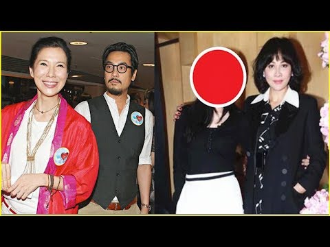 她与邱淑贞同年参加香港小姐竞选，只可惜邱淑贞是神秘退出，关秀媚是无缘三甲
