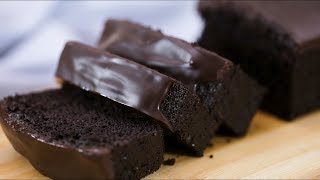 Incredibly tender, this chocolate cake recipe is moist, has super
flavor, and an easy fudge topping. so good, it's perfect for any
occa...