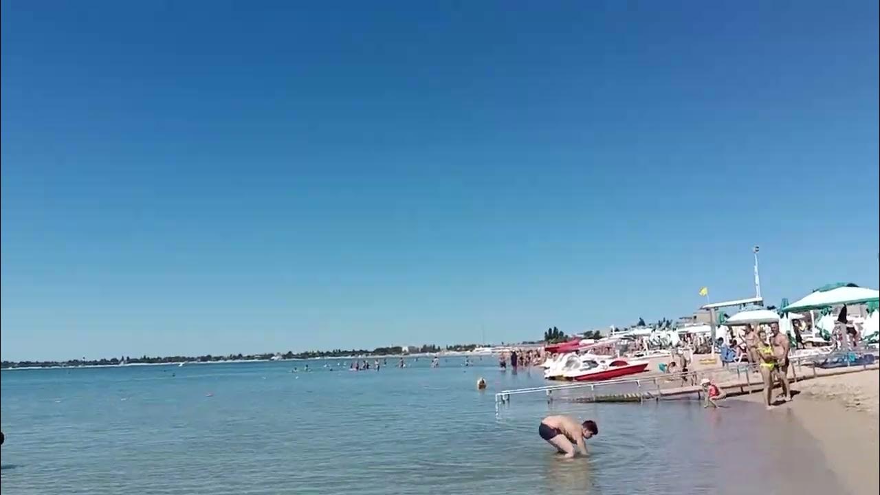 Судак набережная 2023. Пляж судак 2023. Курортный пляж видео. Пляжи российских курортов. Судак береговое.
