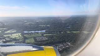 Landing at London Gatwick Airport (LGW) onboard Vueling Airbus A321