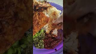 tempe mendoan bakar #food #foodies #shortvideo #kuliner #kulinerindonesia #makanenak #makan #pedas