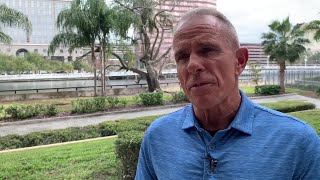 62-Year-Old Attempts To Break Record For Worlds Longest Plank