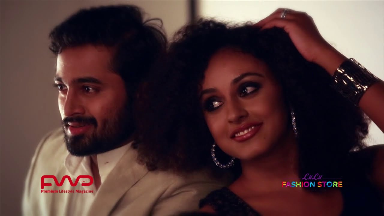 FWD Life Cover Photoshoot Sep 2013 With Whats Up Ad