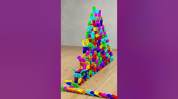 Dominoes Falling -  The 2D-Pyramid #satisfying  #loop #oddlysatisfying  #3dloop #blender #animation