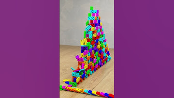 Dominoes Falling -  The 2D-Pyramid #satisfying  #loop #oddlysatisfying  #3dloop #blender #animation