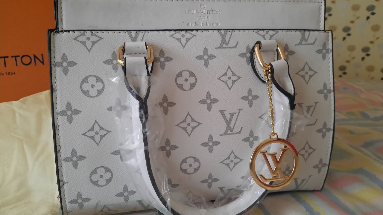 unboxing LOUIS VUITTON bag YouTube