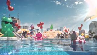 Candy Crush Saga - TV Commercial -  Dive in and join the party screenshot 4