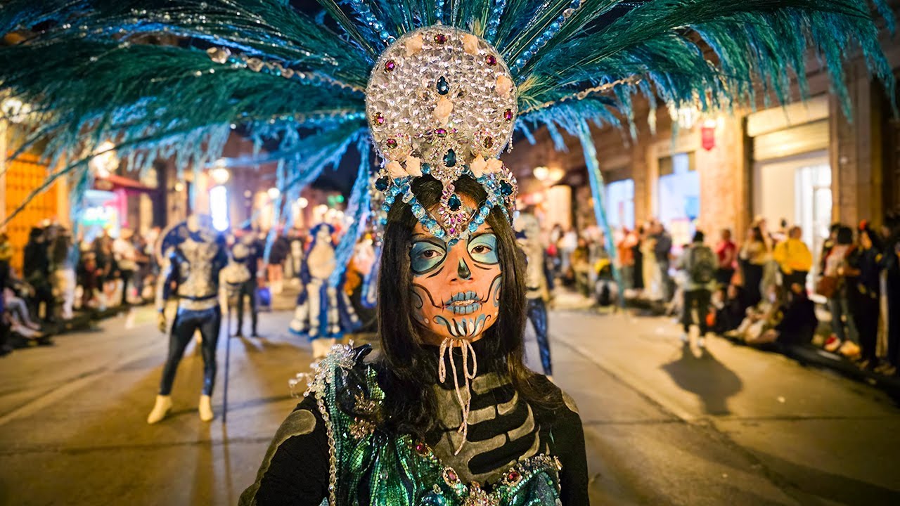 Impresionante DESFILE DE CATRINAS en Morelia 🏵️ Día de Muertos